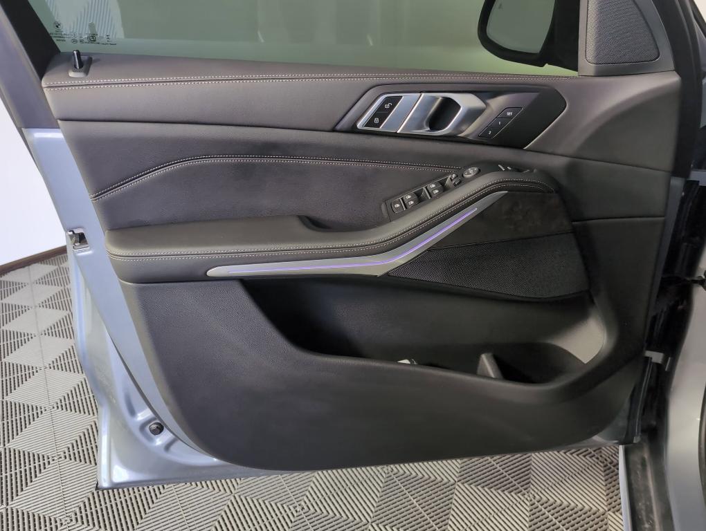 used 2025 BMW X5 car, priced at $55,999