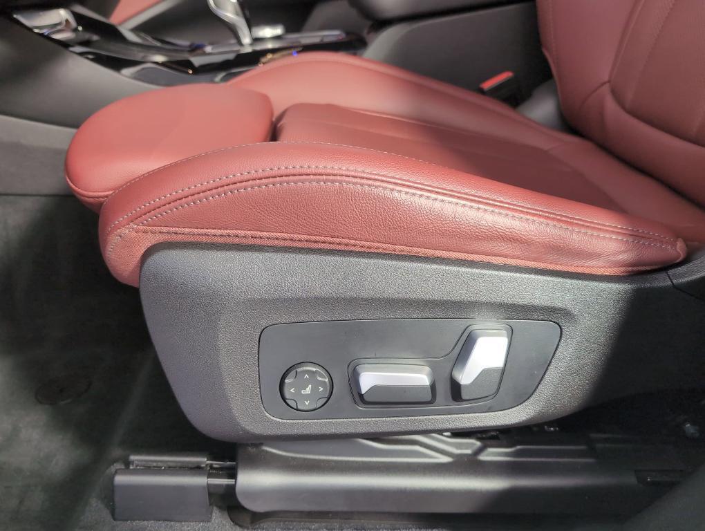 used 2023 BMW X3 car, priced at $35,999