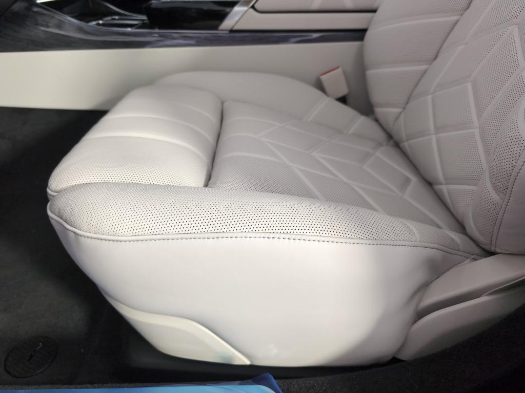 new 2025 BMW i7 car, priced at $111,975