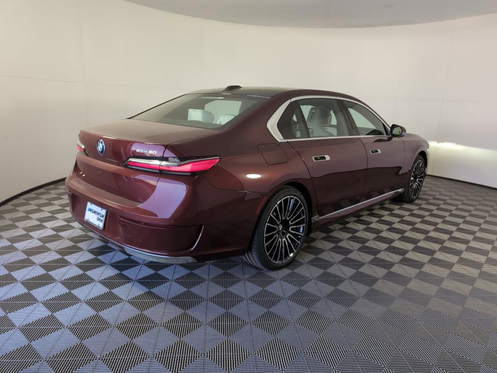 new 2025 BMW i7 car, priced at $111,975