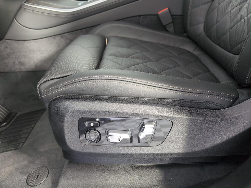 new 2025 BMW X5 PHEV car, priced at $85,795