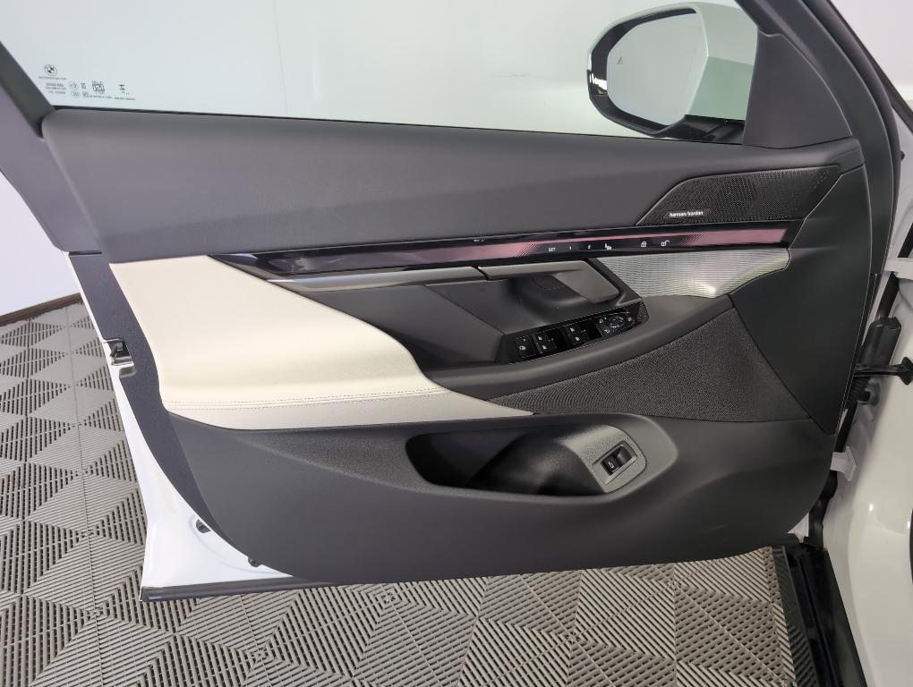 new 2026 BMW 540 car, priced at $75,500