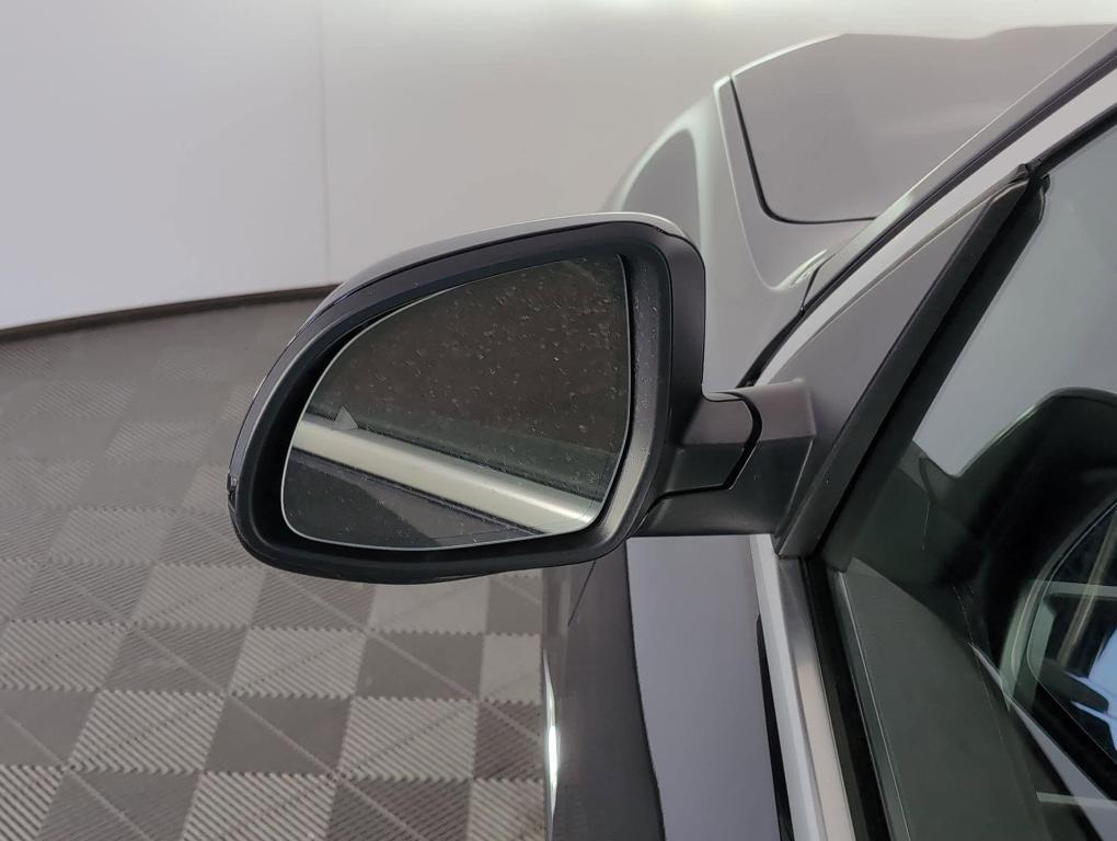 new 2026 BMW X7 car, priced at $96,725