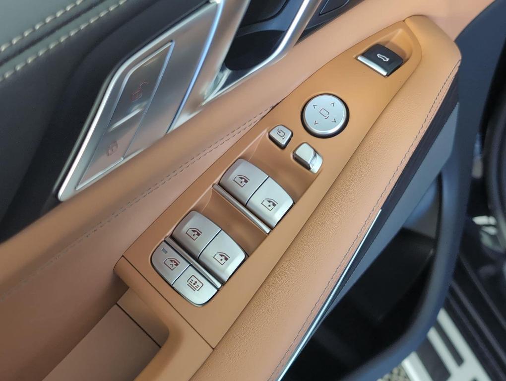 new 2026 BMW X7 car, priced at $96,725