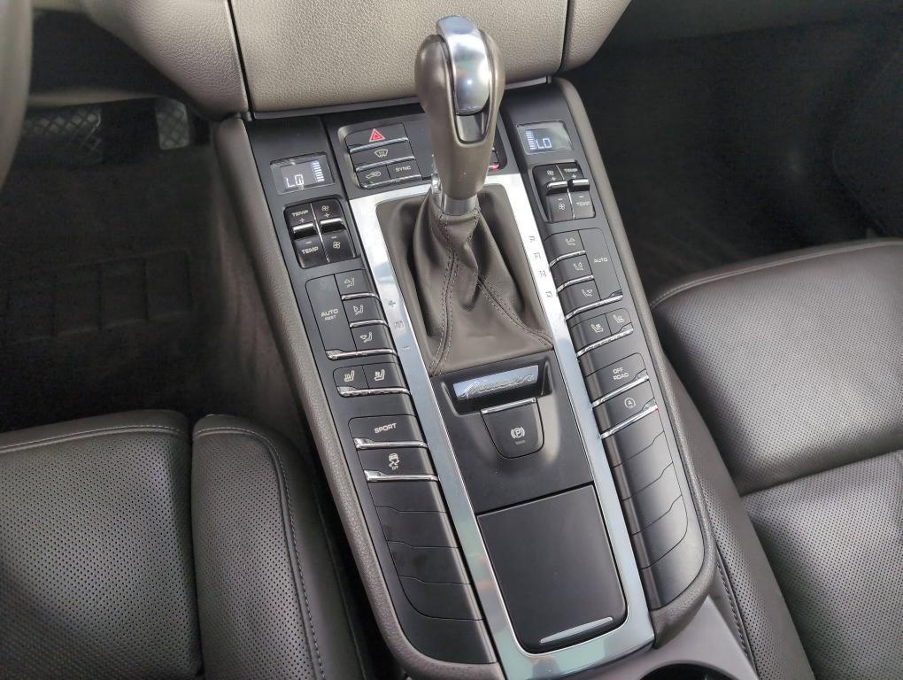 used 2016 Porsche Macan car, priced at $14,298
