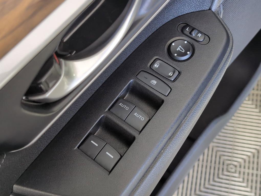 used 2021 Honda CR-V Hybrid car, priced at $24,999