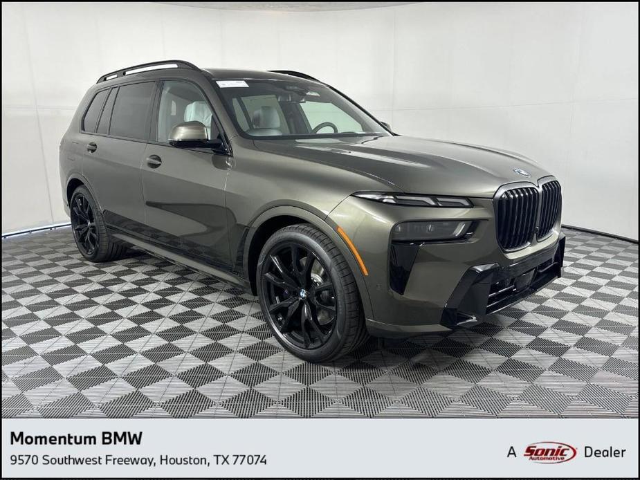 new 2025 BMW X7 car, priced at $97,925