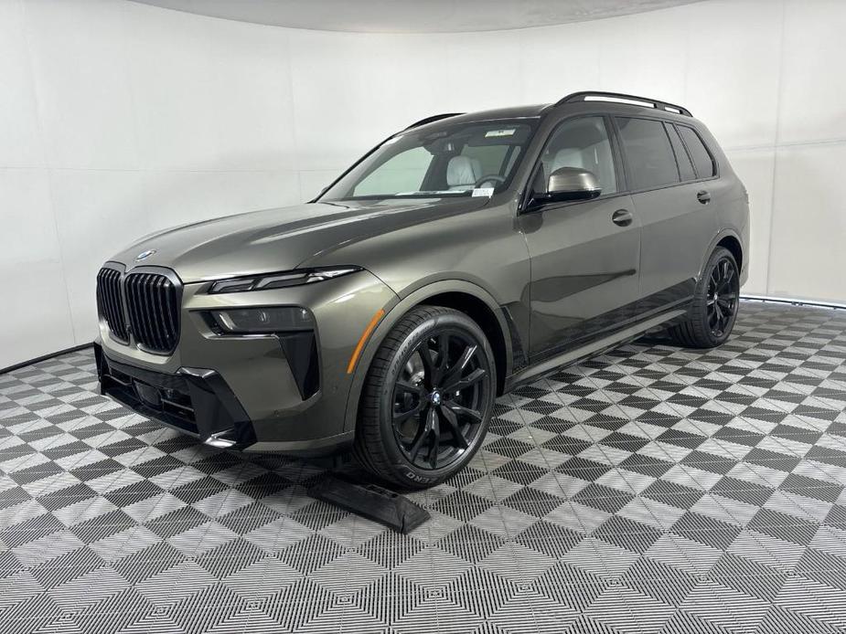 new 2025 BMW X7 car, priced at $97,925