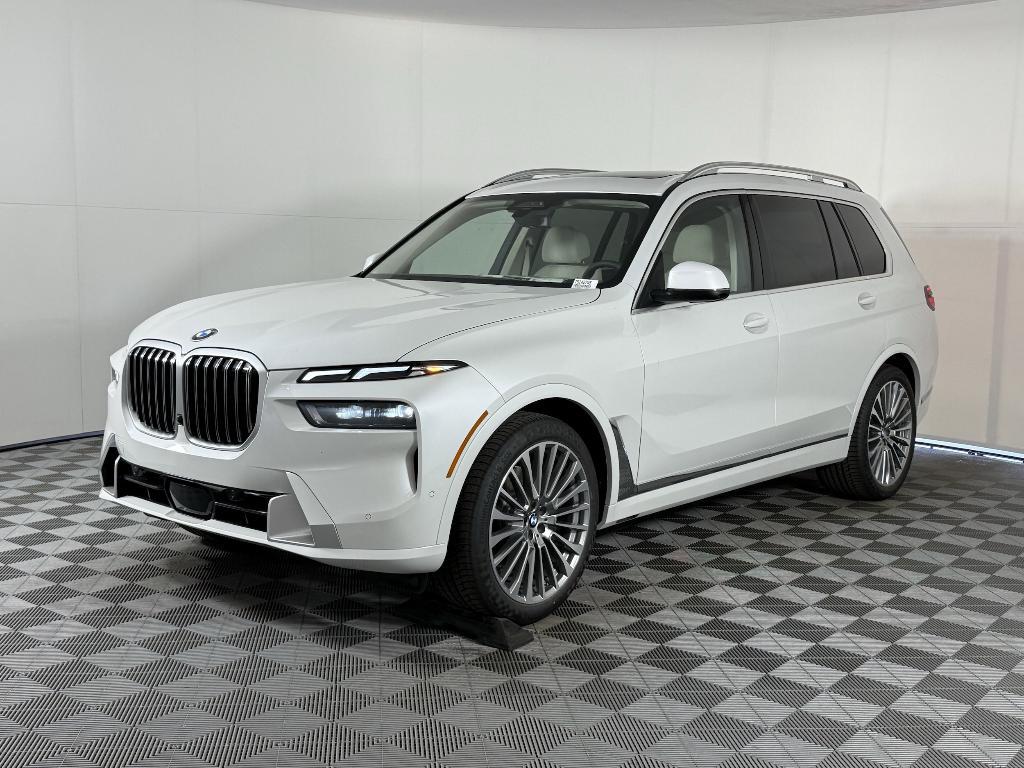 new 2026 BMW X7 car, priced at $97,480