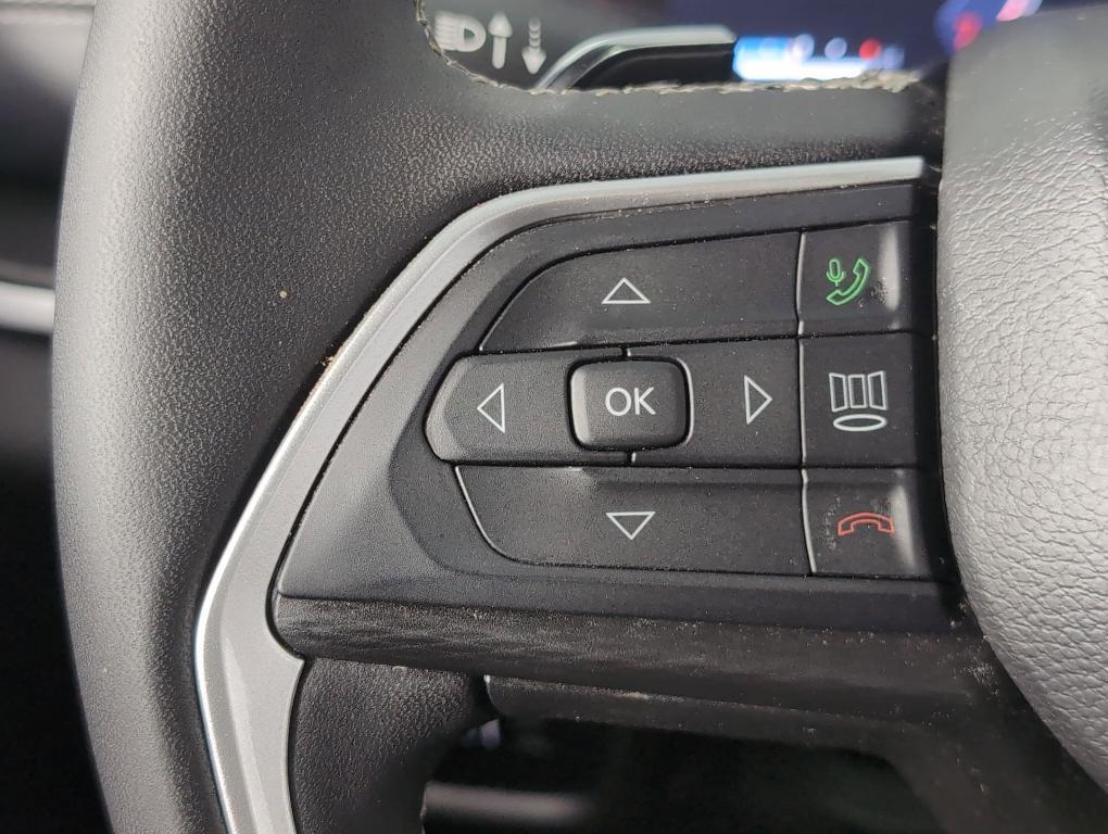 used 2023 Jeep Grand Cherokee L car, priced at $26,999