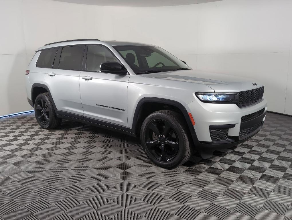 used 2023 Jeep Grand Cherokee L car, priced at $26,999