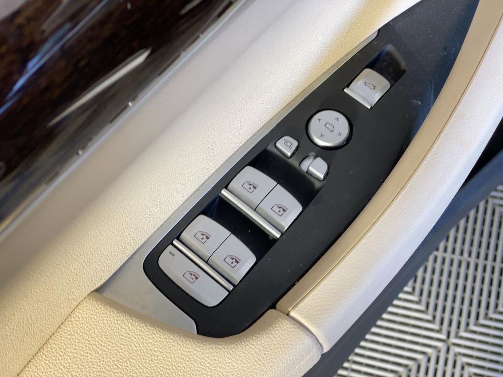 used 2024 BMW X3 car, priced at $38,999