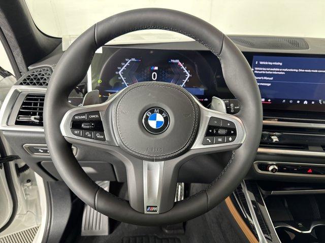 new 2026 BMW X7 car, priced at $90,990