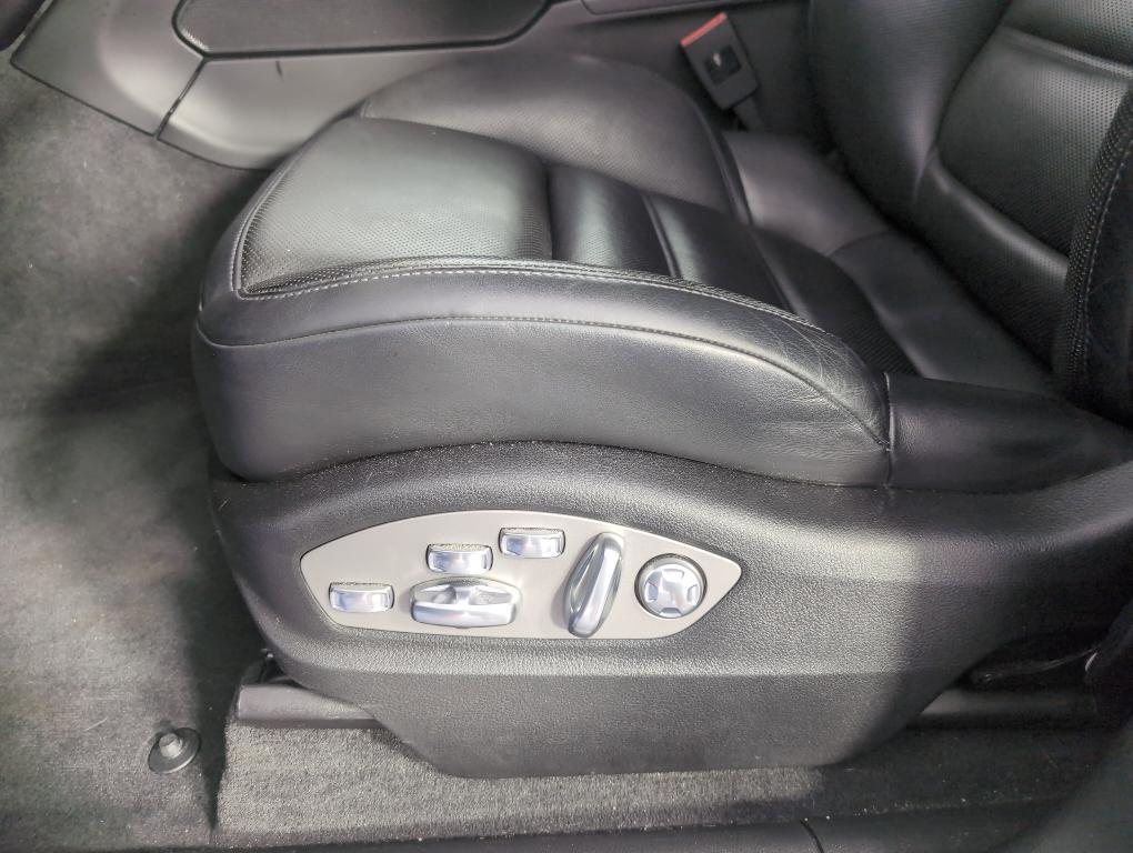 used 2017 Porsche Macan car, priced at $31,999