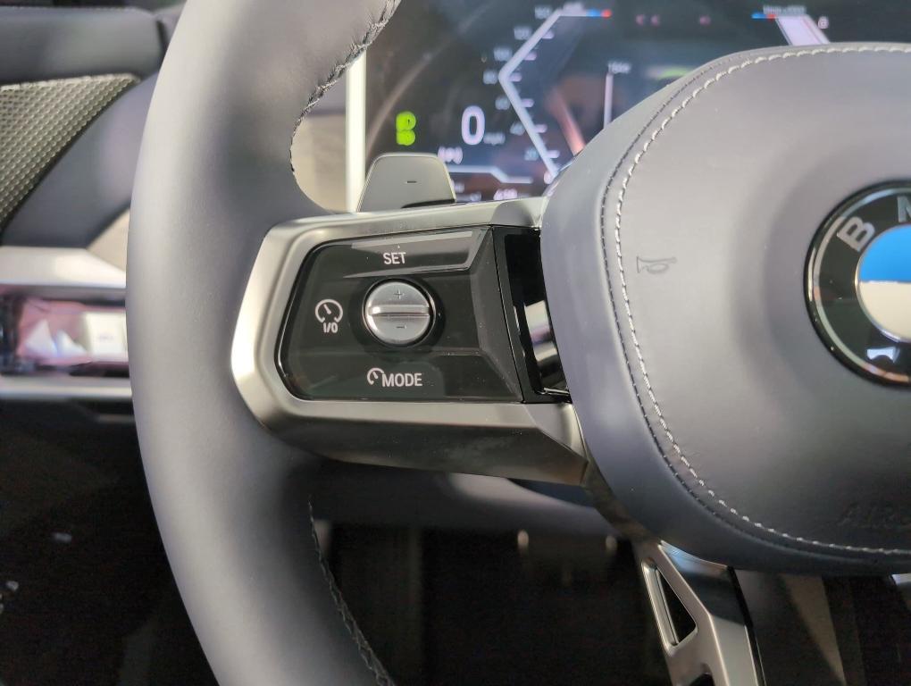 new 2025 BMW 760 car, priced at $138,100