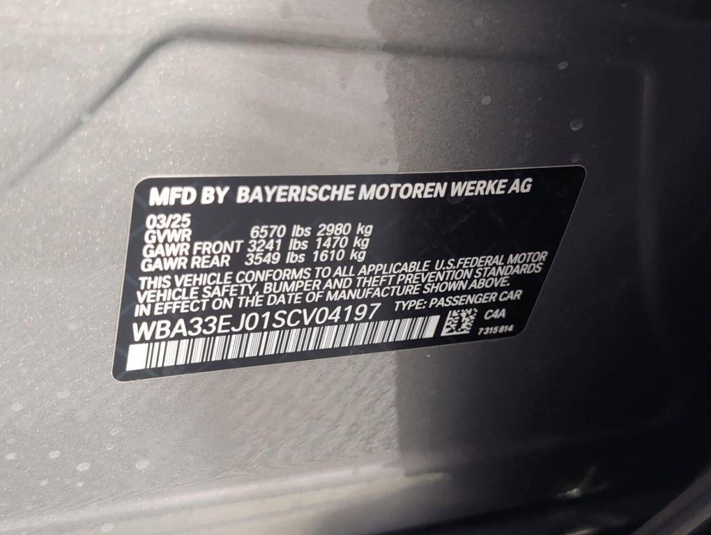 new 2025 BMW 760 car, priced at $138,100