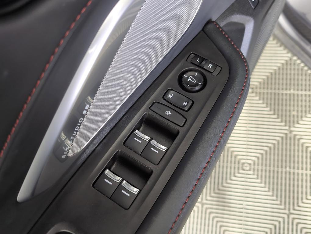 used 2021 Acura RDX car, priced at $29,999