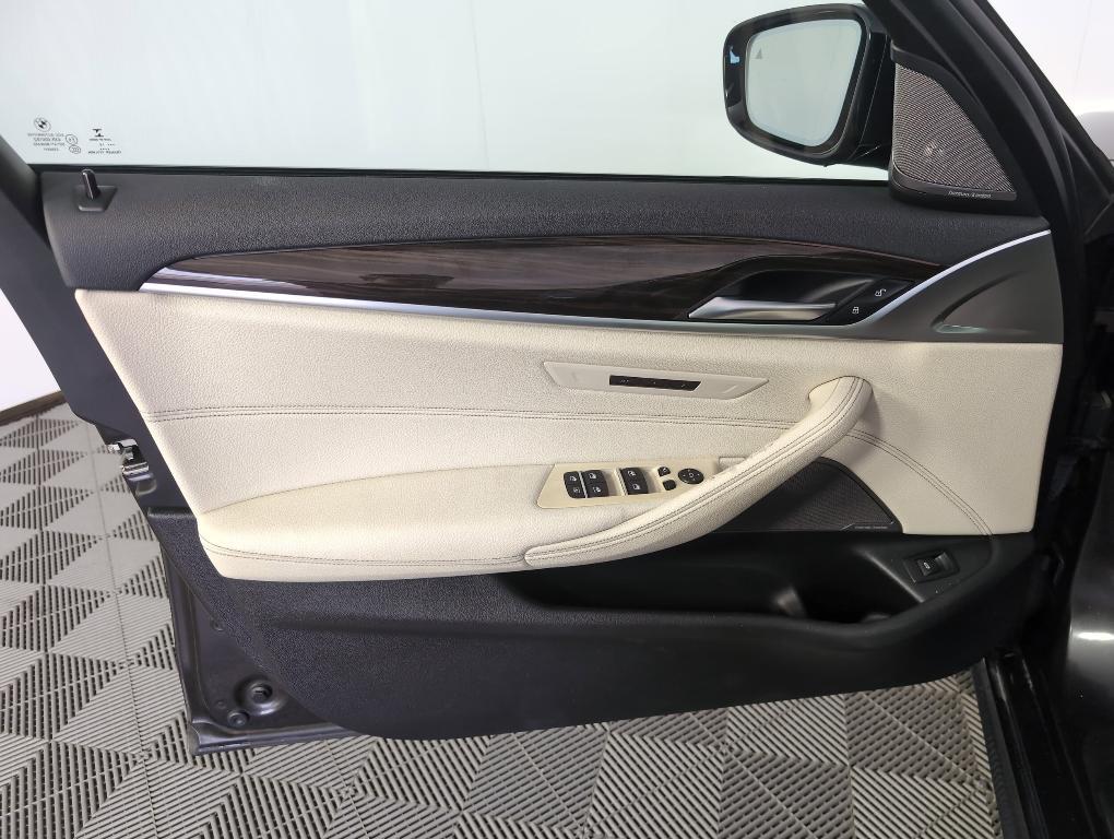 used 2019 BMW 540 car, priced at $23,999
