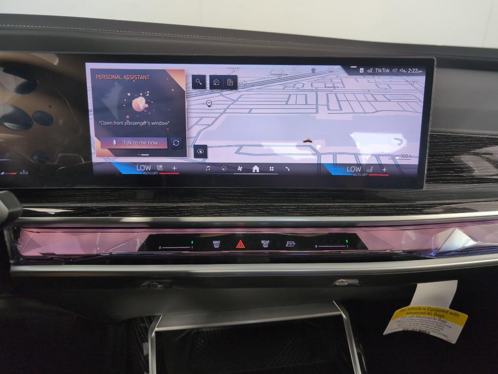 new 2025 BMW 760 car, priced at $137,650