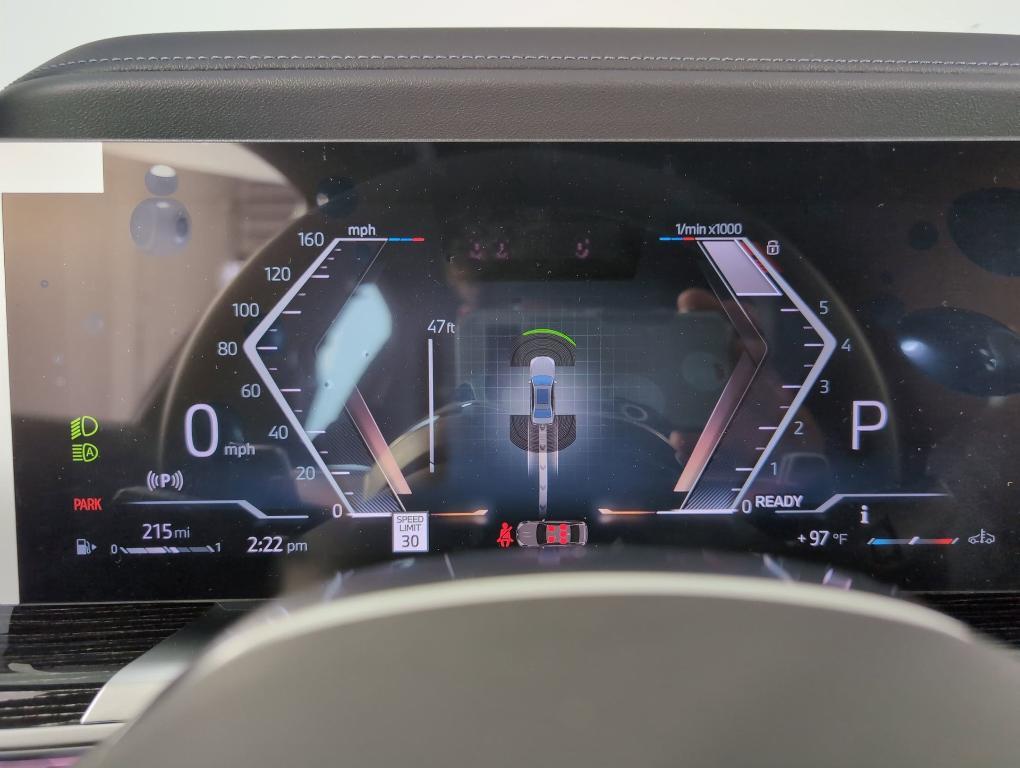 new 2025 BMW 760 car, priced at $137,650