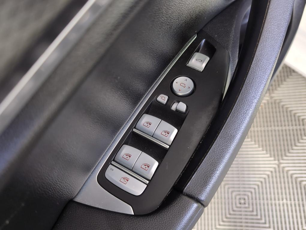 used 2022 BMW X3 car, priced at $32,998