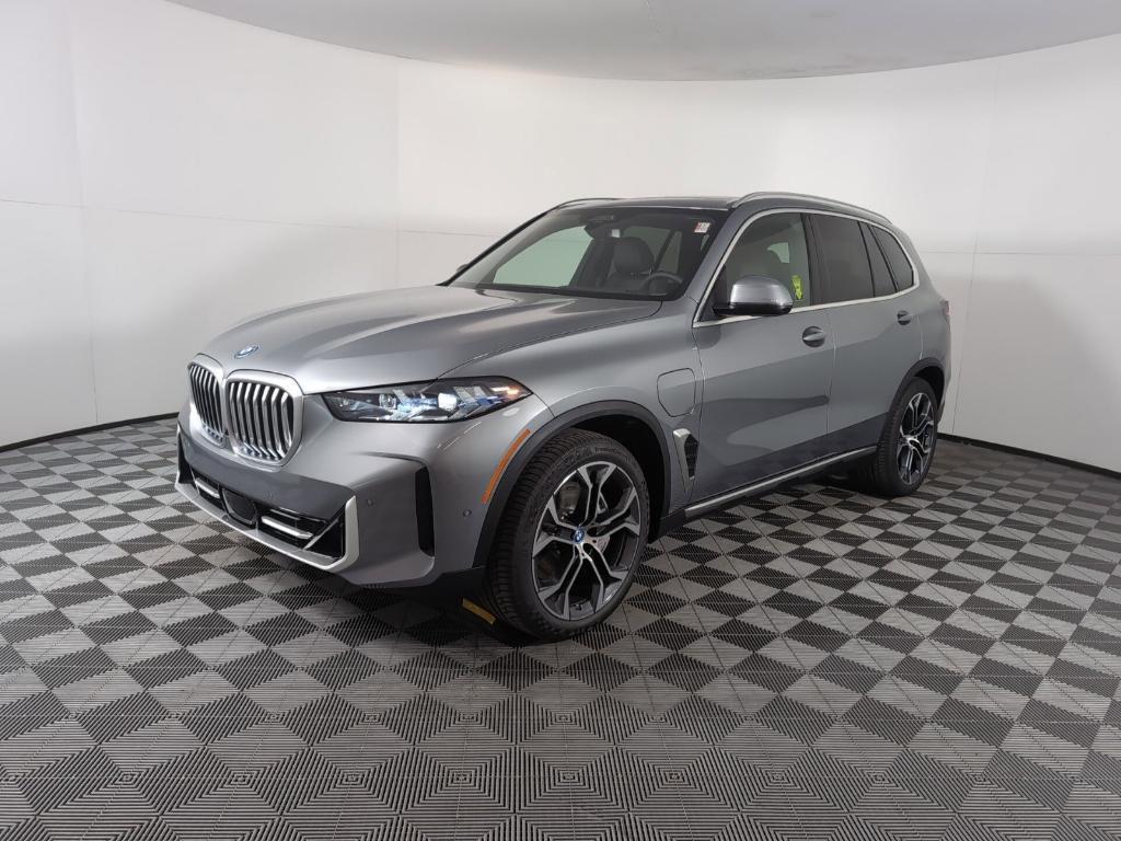 new 2025 BMW X5 PHEV car, priced at $81,175