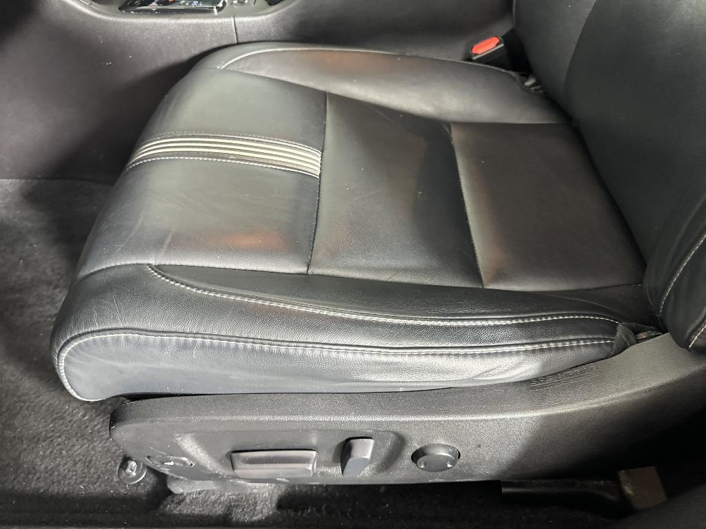 used 2018 Toyota Highlander car, priced at $22,999