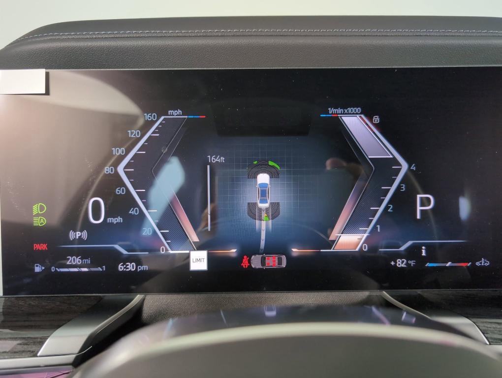 new 2025 BMW 760 car, priced at $132,475