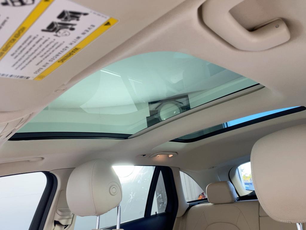 used 2020 Mercedes-Benz GLC 300 car, priced at $22,499