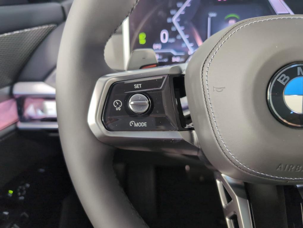 new 2025 BMW 760 car, priced at $132,125