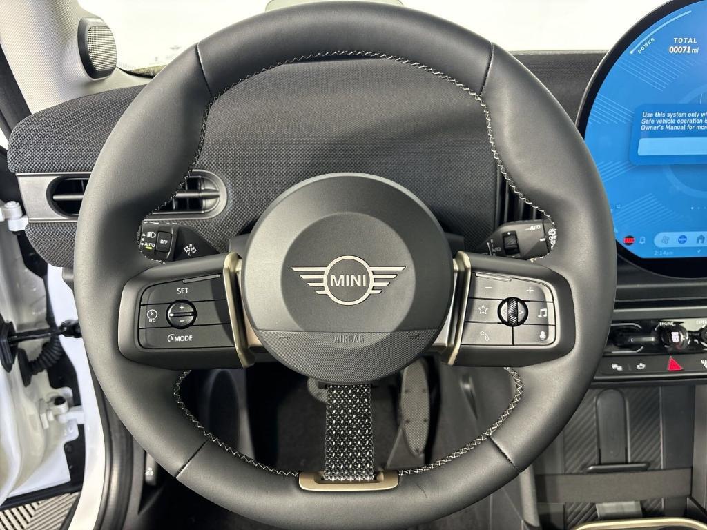 used 2025 MINI Hardtop car, priced at $29,991