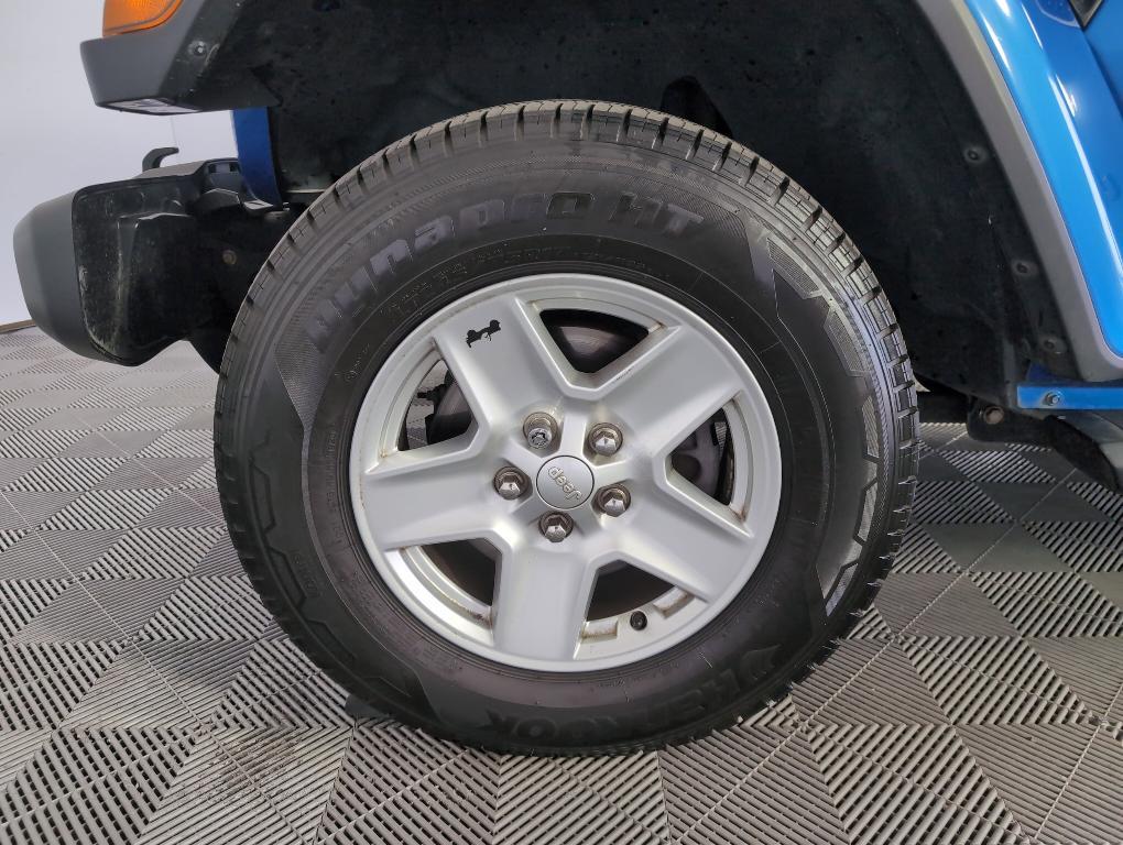 used 2020 Jeep Gladiator car, priced at $22,499