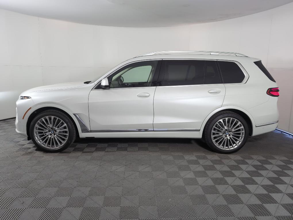 new 2026 BMW X7 car, priced at $93,740