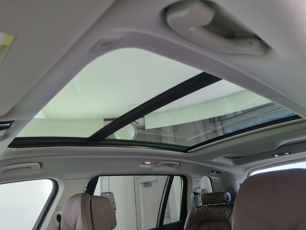 new 2026 BMW X7 car, priced at $93,740
