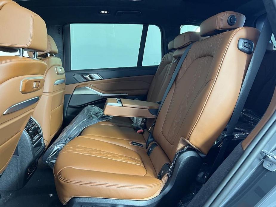 new 2025 BMW X7 car, priced at $119,475