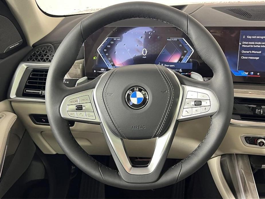 new 2025 BMW X7 car, priced at $96,505