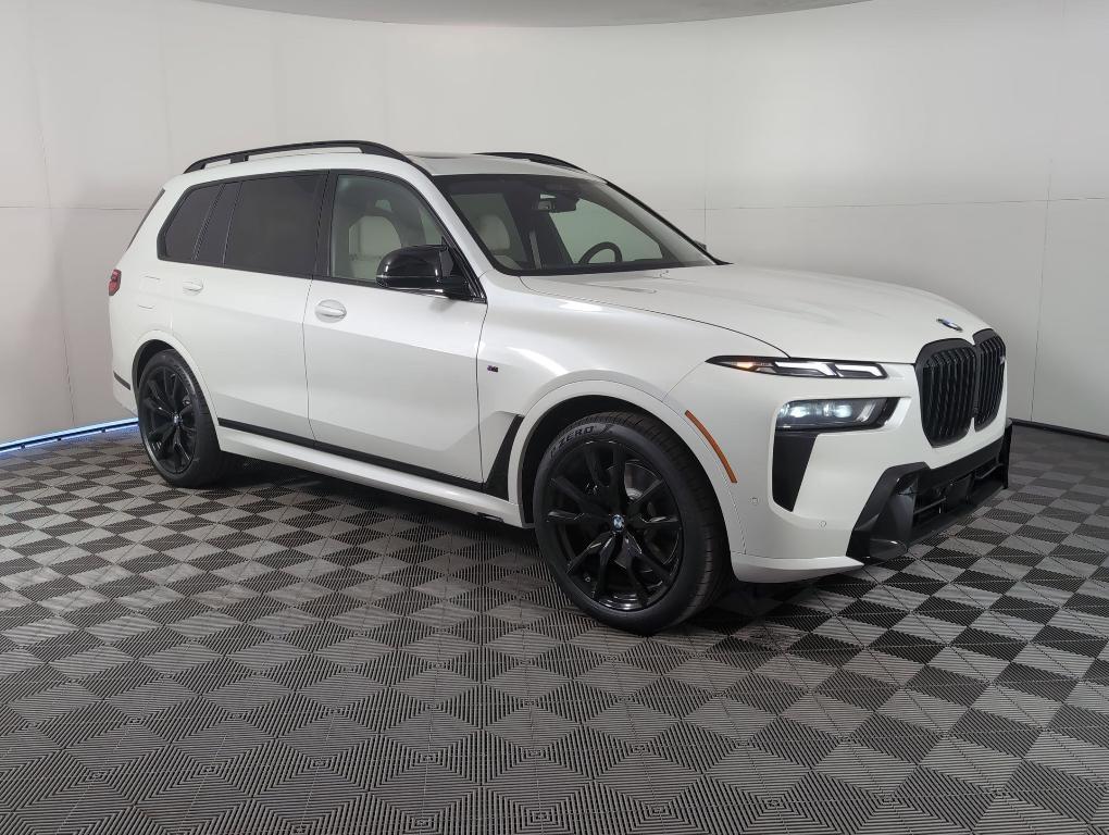 new 2026 BMW X7 car, priced at $123,550