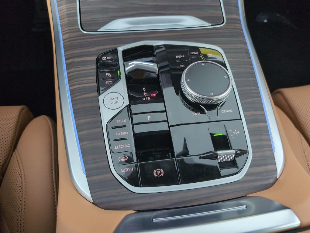 new 2026 BMW X5 PHEV car, priced at $92,350