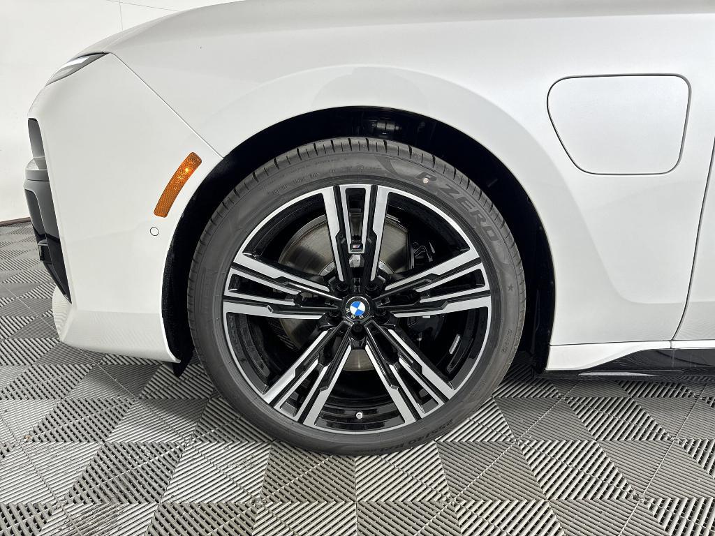 new 2025 BMW 750e car, priced at $116,425