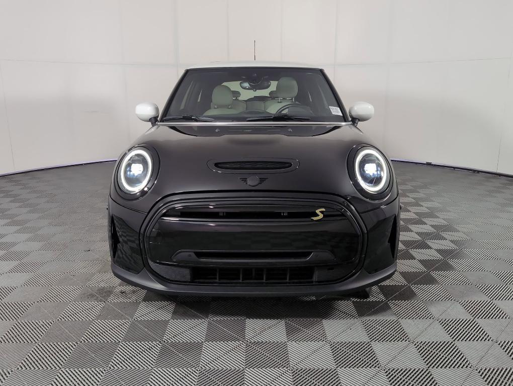 used 2022 MINI SE Hardtop car, priced at $20,999
