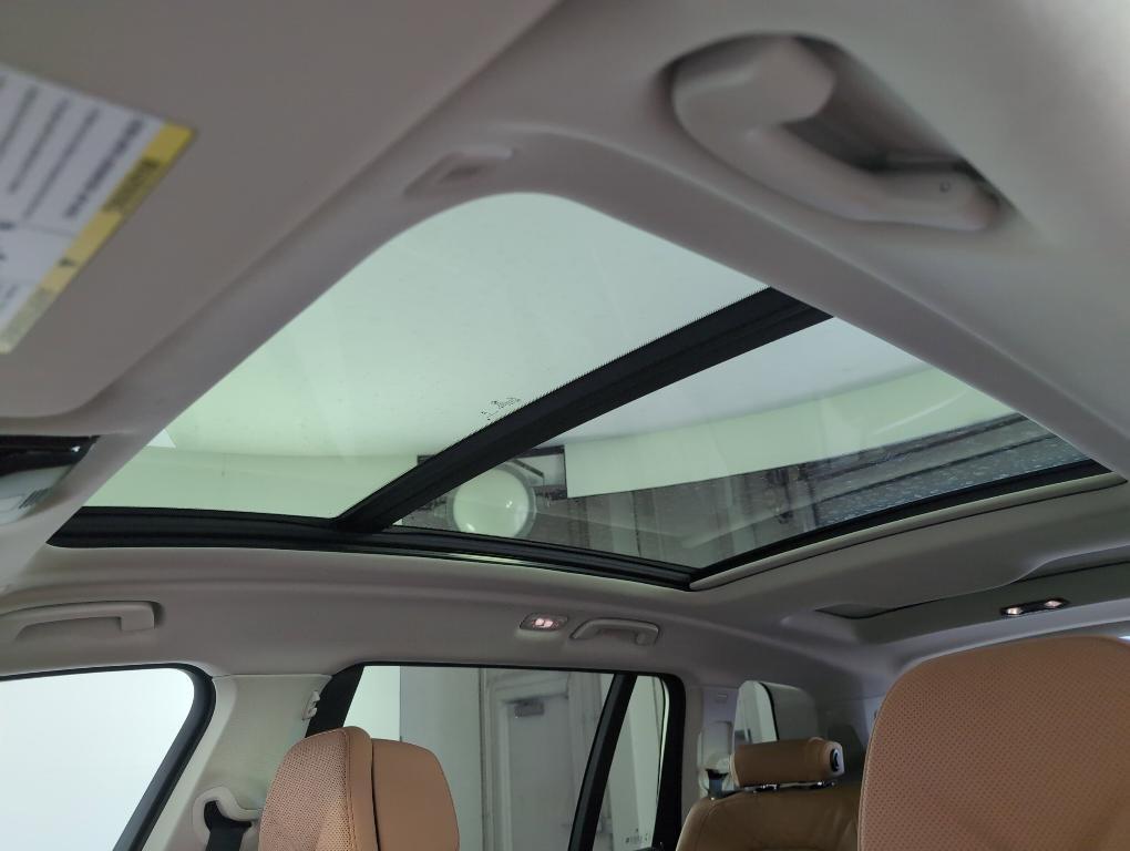 new 2026 BMW X7 car, priced at $88,340