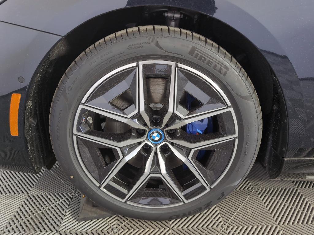 new 2025 BMW i5 car, priced at $78,725