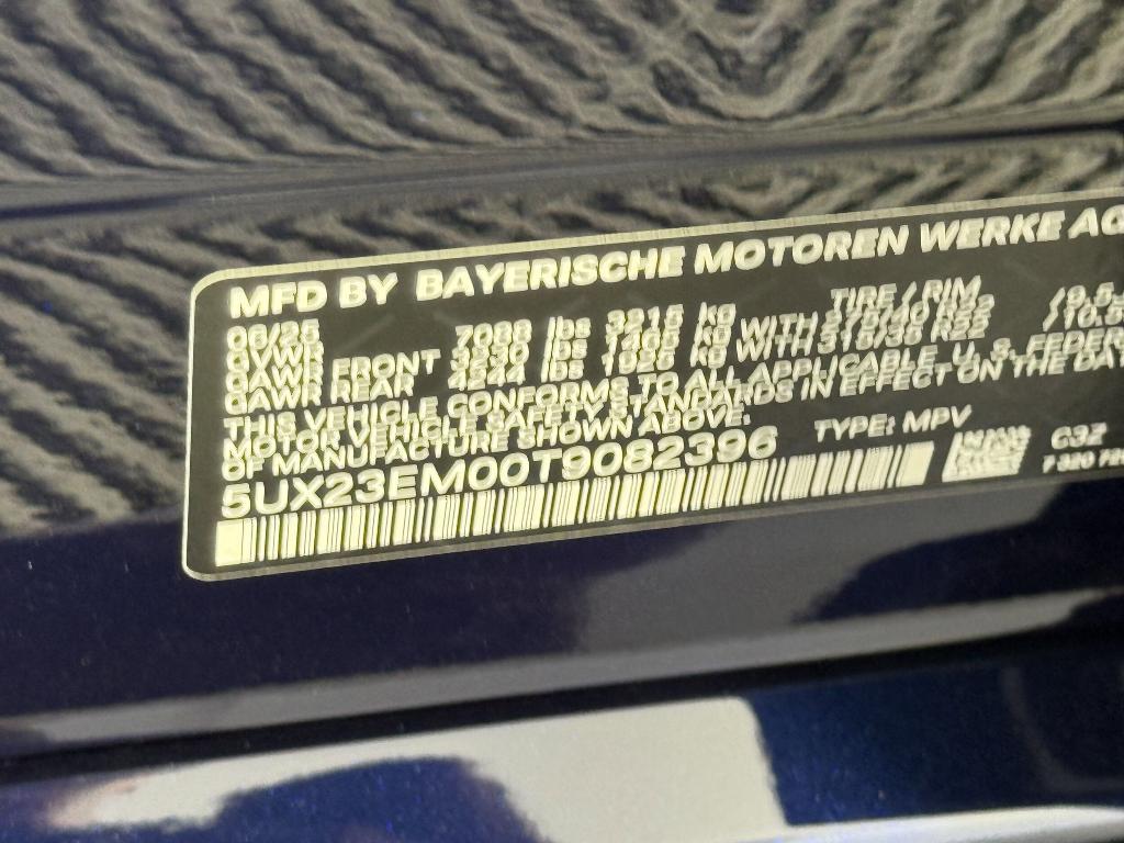 new 2026 BMW X7 car, priced at $95,780