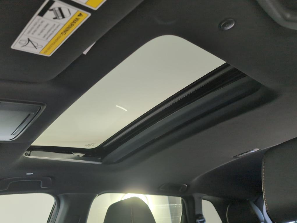 used 2025 Honda CR-V Hybrid car, priced at $30,999