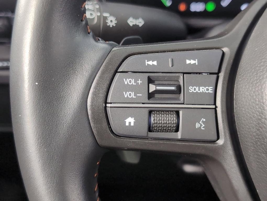 used 2025 Honda CR-V Hybrid car, priced at $30,999