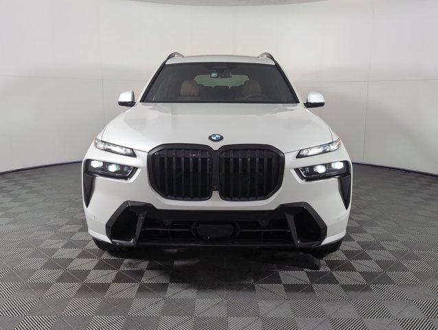new 2026 BMW X7 car, priced at $101,925