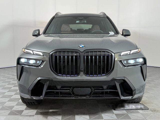 new 2026 BMW X7 car, priced at $102,130
