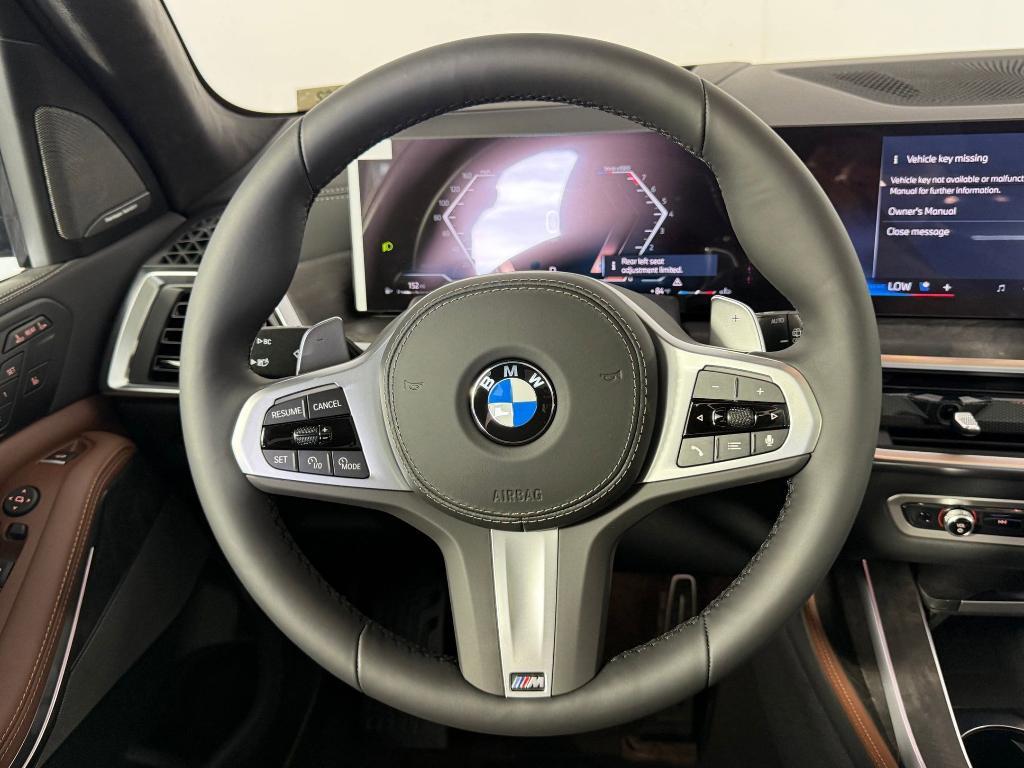 new 2026 BMW X7 car, priced at $102,130
