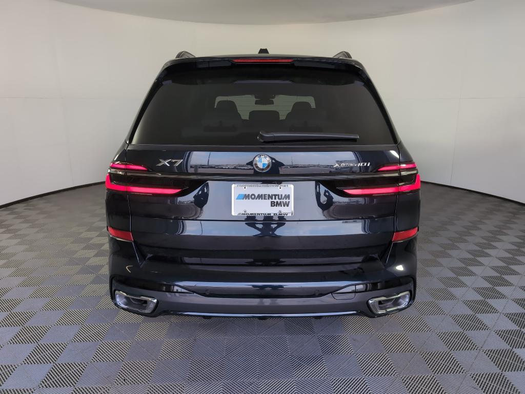 new 2025 BMW X7 car, priced at $95,030