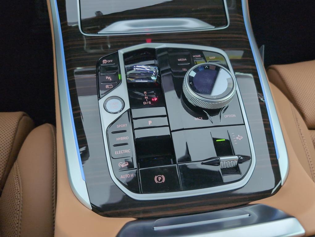 new 2026 BMW X5 PHEV car, priced at $92,450